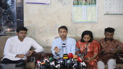 ব্যালট পেপার নিয়েই শঙ্কা ছাত্রদল প্যানেলের ভিপি প্রার্থীর, শিবিরের বিরুদ্ধে নীলনকশার অভিযোগ