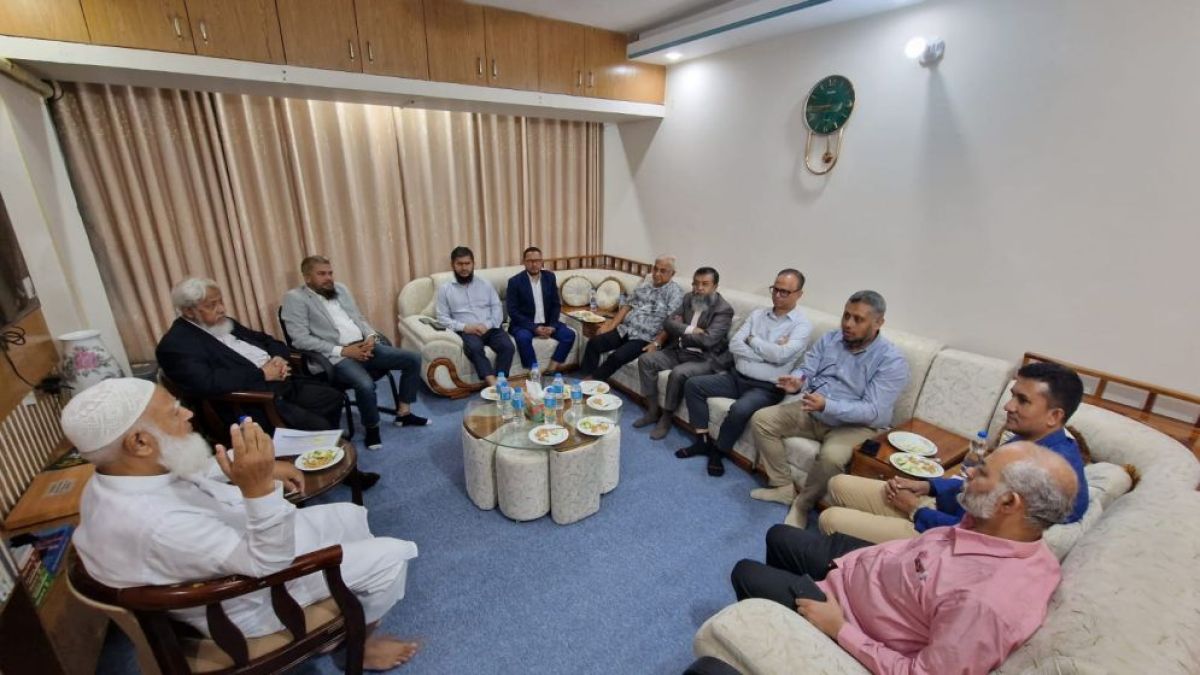 জামায়াত আমিরের সঙ্গে শিল্প মালিকদের সৌজন্য সাক্ষাৎ