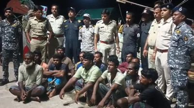 ৪৮ ঘণ্টার ব্যবধানে ফের ভারতীয় জলসীমায় গ্রেপ্তার ১৩ বাংলাদেশি