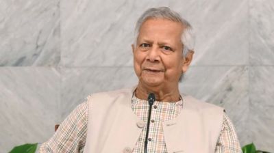 জাতিসংঘ সাধারণ পরিষদে যোগ দিতে আজ নিউইয়র্ক যাচ্ছেন প্রধান উপদেষ্টা