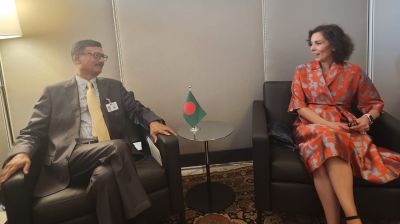 ইইউর কমিশনারের সঙ্গে পররাষ্ট্র উপদেষ্টার বৈঠক