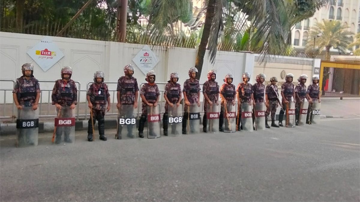 রাজধানীসহ আশপাশে আইন-শৃঙ্খলা রক্ষায় বিজিবি মোতায়েন