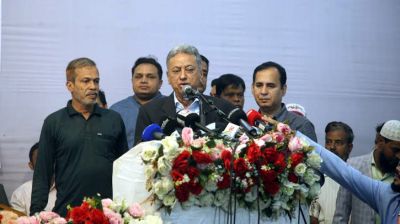 গণতন্ত্র রক্ষার লড়াইয়ে ঐক্যবদ্ধ থাকার আহ্বান আমীর খসরুর