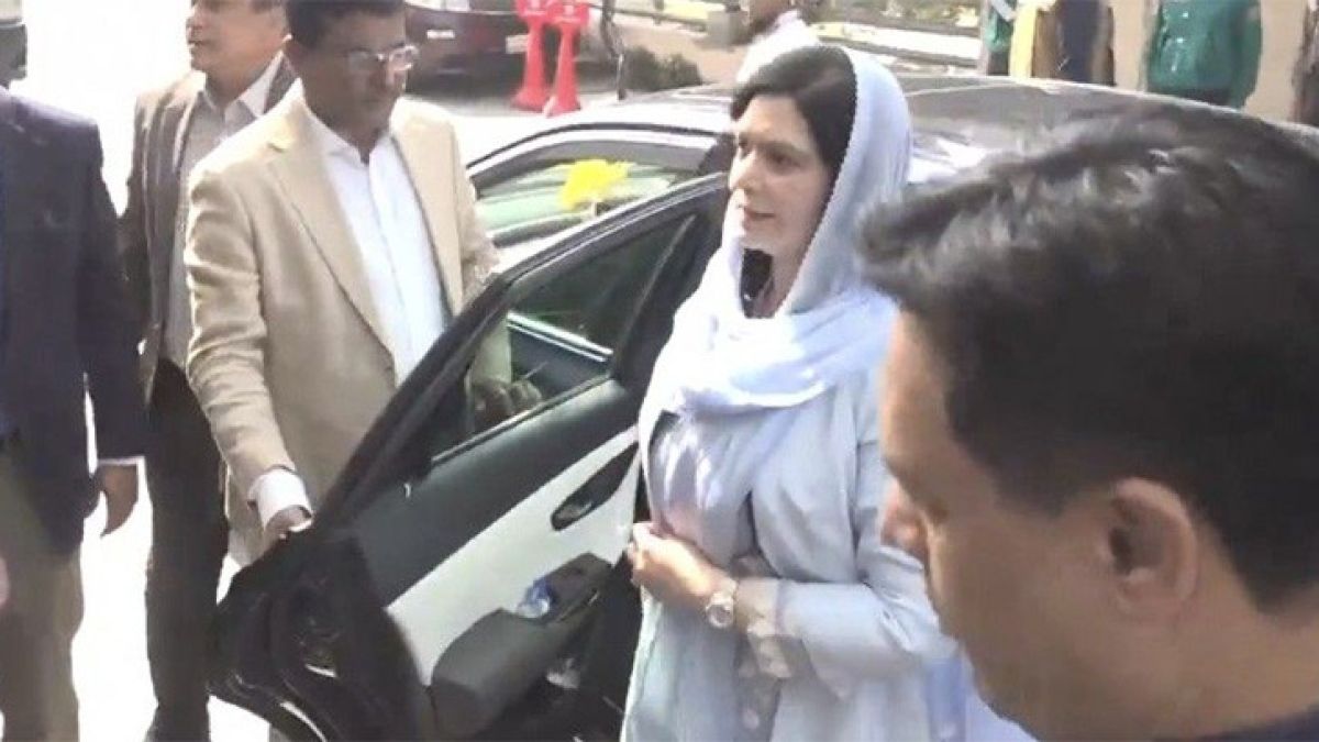 আবারও এভারকেয়ার হাসপাতালে ডা. জুবাইদা রহমান