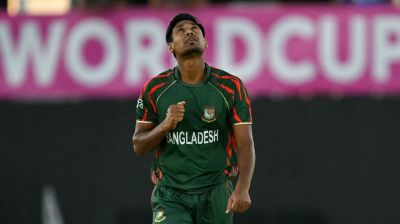 ৯ কোটি ২০ লাখে কলকাতায় মুস্তাফিজ