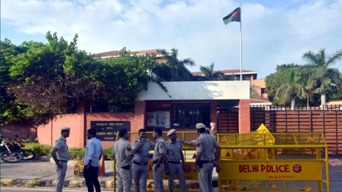 দিল্লির বাংলাদেশ হাইকমিশন থেকে ভিসা প্রদান সাময়িকভাবে বন্ধ