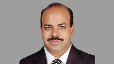 ‘মনোনয়ন বৈধ করলাম, ব্যাংকের টাকাটা দিয়ে দিয়েন’