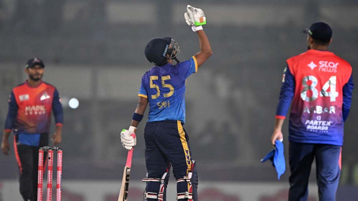 শেষ ওভারে জিতে ফাইনালে চট্টগ্রাম