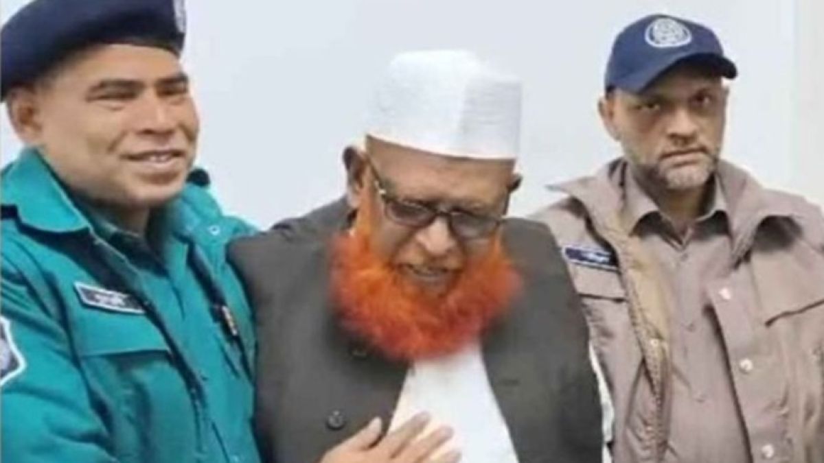 মৃত্যুদণ্ডপ্রাপ্ত আবুল কালাম আজাদের আত্মসমর্পণ