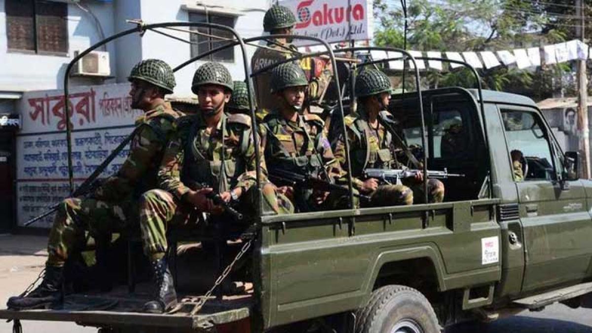 নির্বাচনের আগে-পরে ১২ দিন মাঠে থাকবে যৌথ বাহিনী