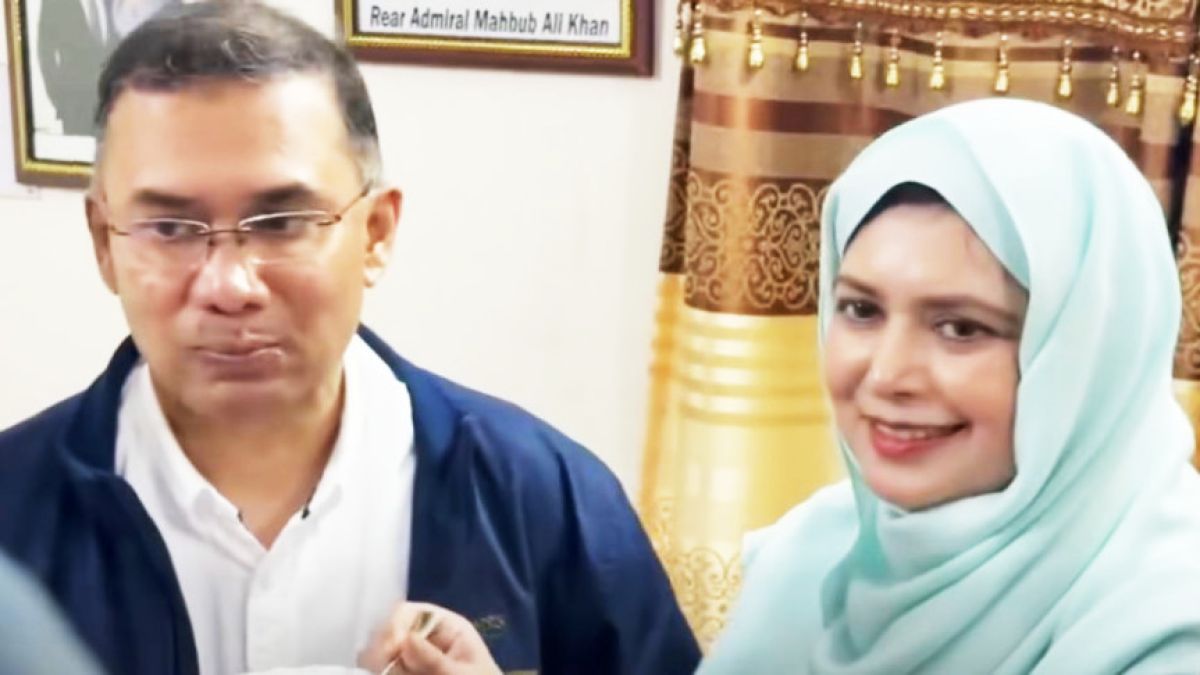 শ্বশুরবাড়িতে হাজারো মানুষের উষ্ণ অভ্যর্থনায় তারেক রহমান