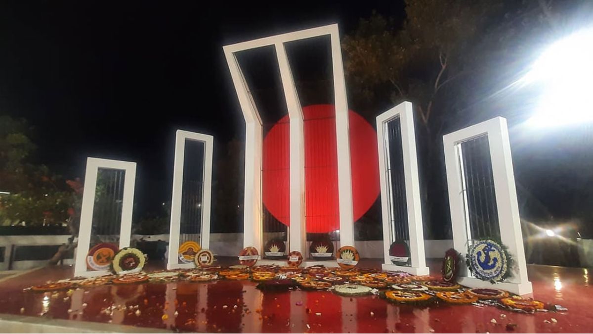 ভাষার মাস ফেব্রুয়ারি শুরু, শ্রদ্ধা ও স্মরণে একুশের চেতনা