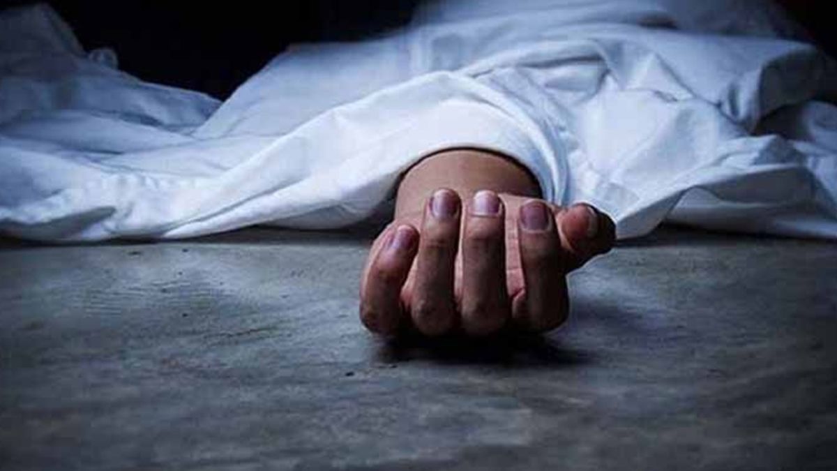 হাঁস চুরির অপবাদে যুবককে পিটিয়ে হত্যা