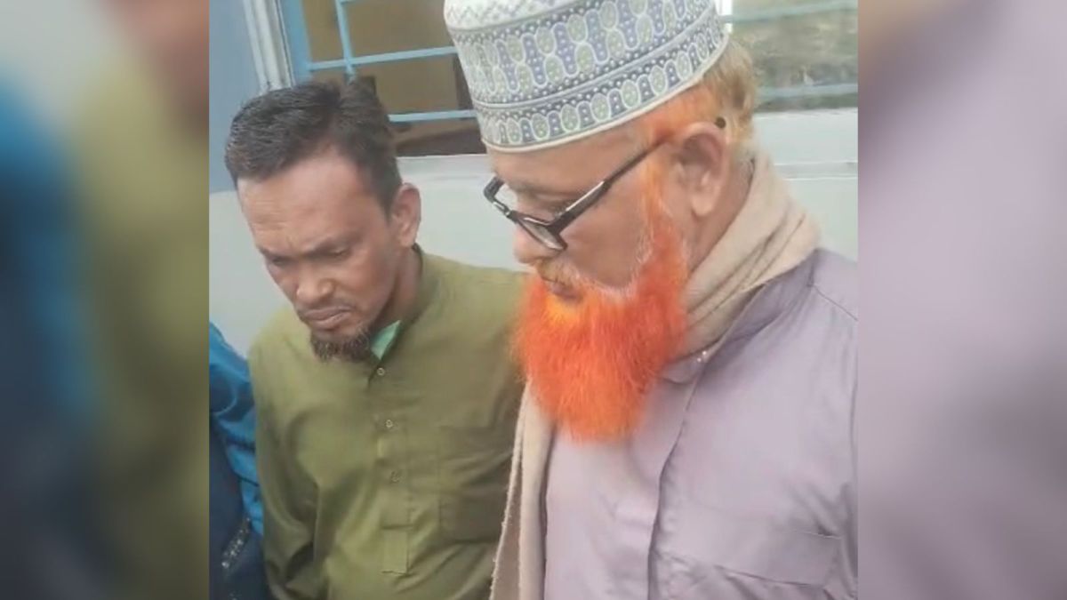 কুমিল্লায় দুই লাখ টাকাসহ জামায়াত নেতা আটক