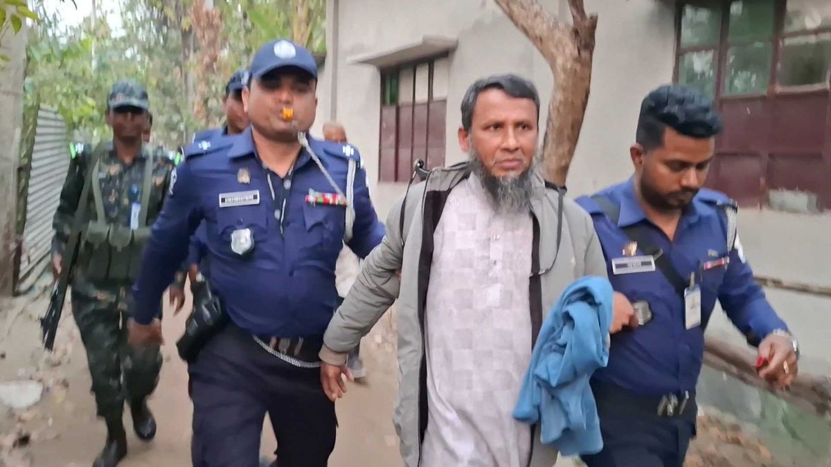 শরীয়তপুরে জামায়াতের কার্যালয়ে ৭ লাখ টাকা উদ্ধার, একজনের কারাদণ্ড