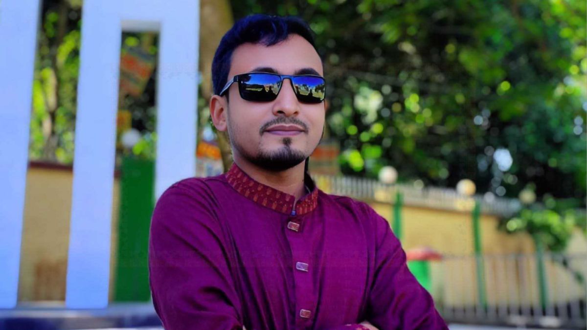 বগুড়ায় ভোটকেন্দ্রের সামনে ছাত্রদল সভাপতিকে ছুরিকাঘাত