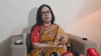 আমাকে দলে ফেরানোর আগে নেতাকর্মীদের ফেরাতে হবে: রুমিন ফারহানা