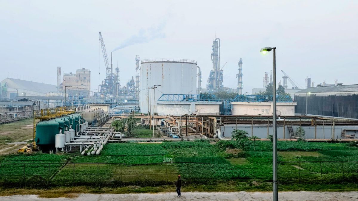 গ্যাস সংকটে যমুনা সার কারখানায় ফের ইউরিয়া উৎপাদন বন্ধ