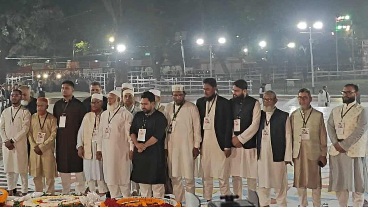 ইতিহাসে প্রথমবার কেন্দ্রীয় শহীদ মিনারে জামায়াত আমিরের শ্রদ্ধা