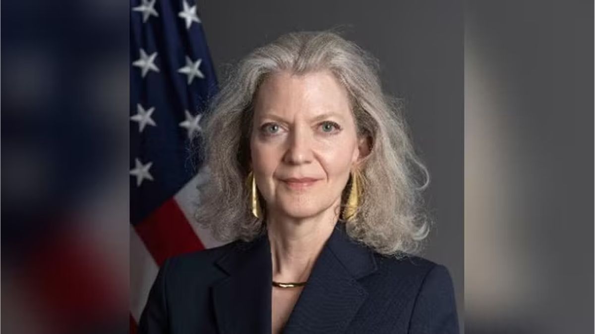 আফগানিস্তানের বিরুদ্ধে যুদ্ধ: পাকিস্তানকে সমর্থন জানালো যুক্তরাষ্ট্র