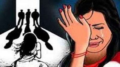 কুয়াকাটায় বেড়াতে গিয়ে গণধর্ষণের শিকার কলেজছাত্রী, প্রেমিক ‍উধাও