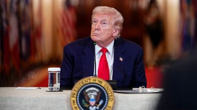 হরমুজ প্রণালী বন্ধ করলে ইরানে ‘২০ গুণ কঠোর’ হামলার হুঁশিয়ারি ট্রাম্পের