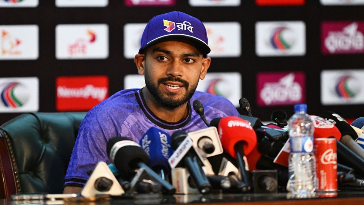 নিজের ভবিষ্যৎ জানা নেই অধিনায়ক মিরাজের