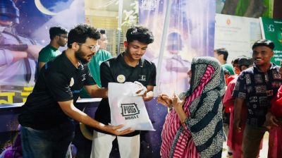 ‘রমাদান উইশ গেমার্স ফর হিউম্যানিটি’ উদ্যোগে অসহায় মানুষের মাঝে ঈদ সামগ্রী বিতরণ