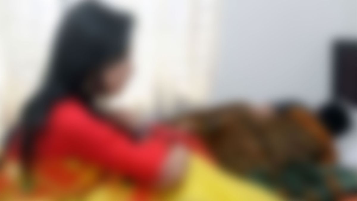 ঘুমন্ত স্বামীর পুরুষাঙ্গ কেটে দিলেন স্ত্রী, অতঃপর...