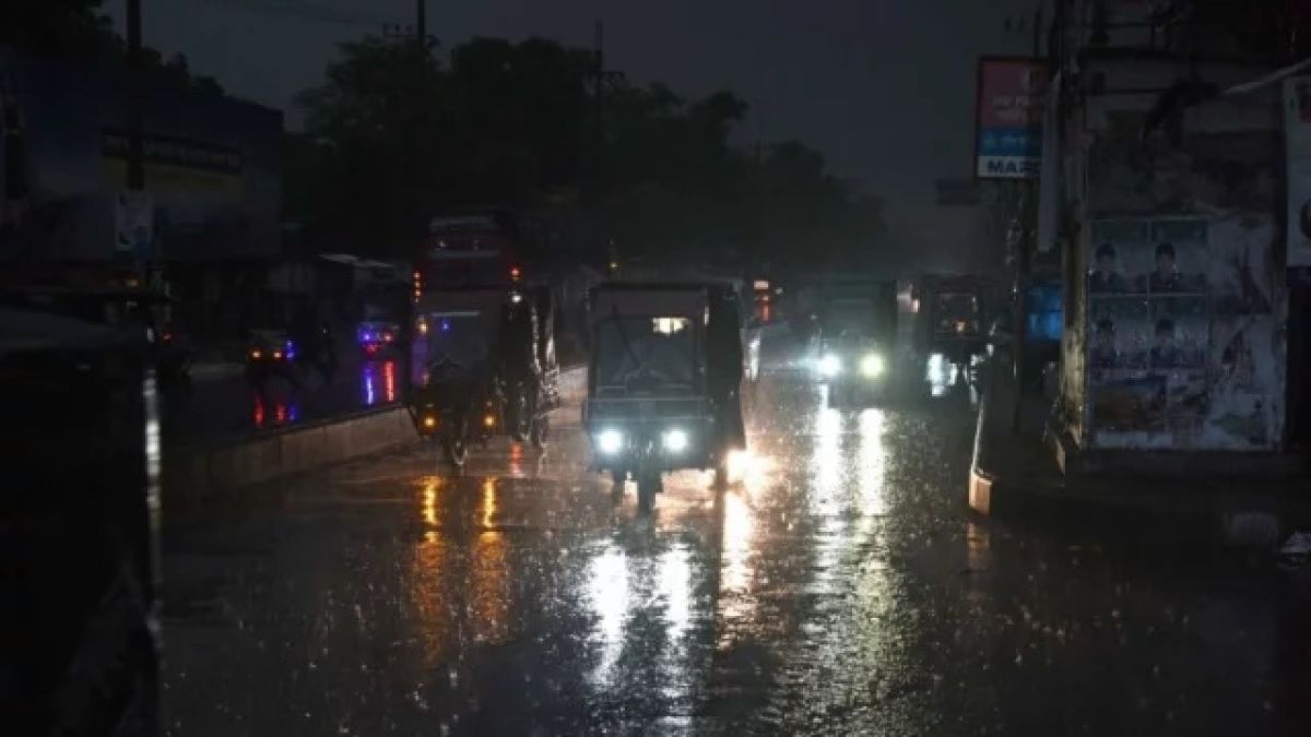 তিন দিন বজ্রসহ শিলাবৃষ্টির আভাস