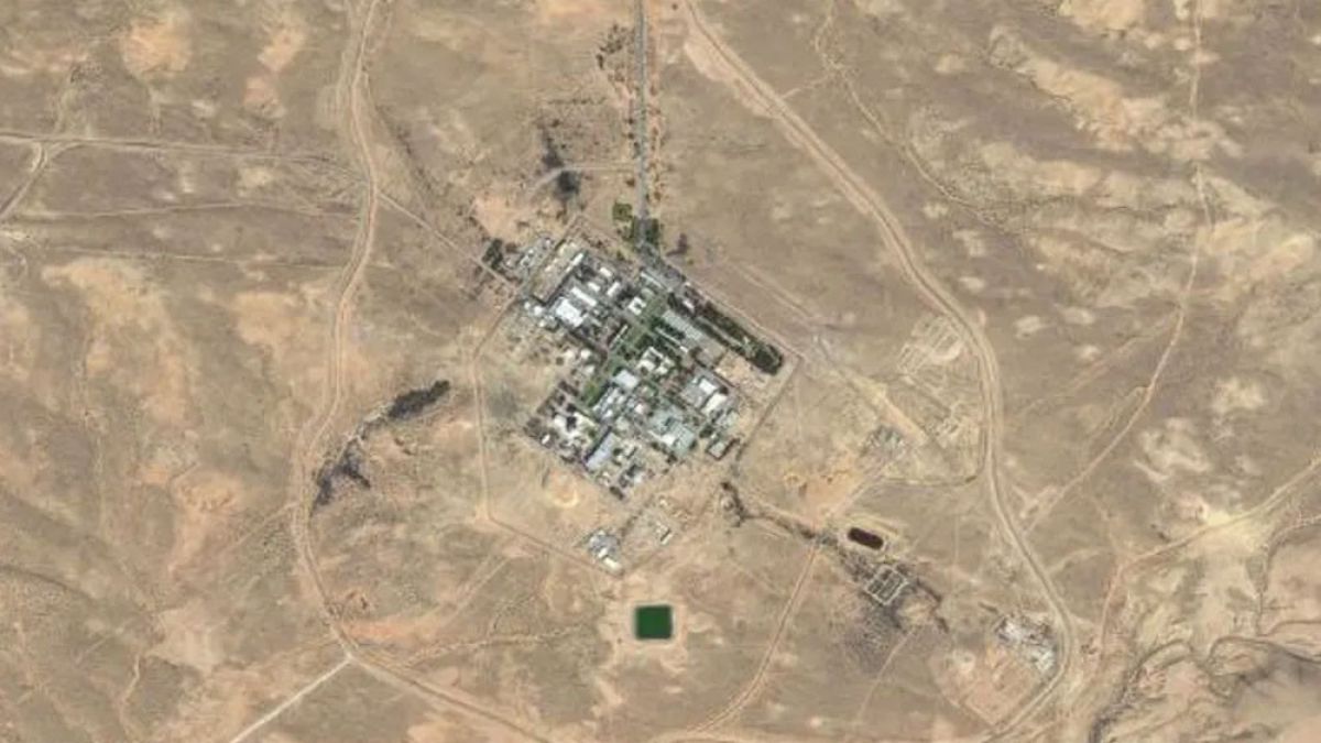 ইসরায়েলি পারমাণবিক স্থাপনার কাছে ইরানি ক্ষেপণাস্ত্রের আঘাত