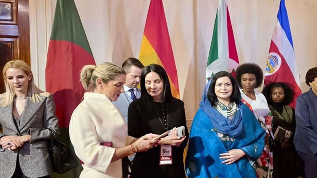 মেলানিয়া ট্রাম্পসহ বিভিন্ন দেশের ফার্স্ট লেডিদের সঙ্গে জুবাইদা রহমানের সাক্ষাৎ