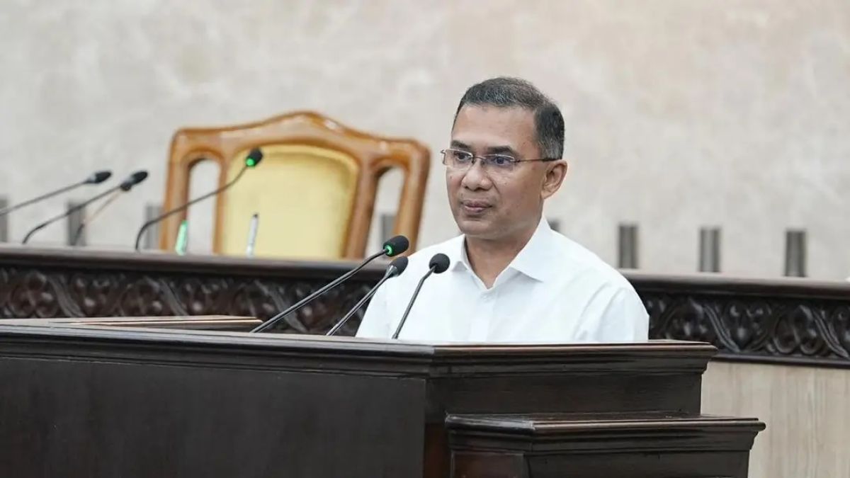 ফুটসাল মাঠ চাইলেন সাবিনা, প্রধানমন্ত্রী বললেন, ‘অলমোস্ট ডান’