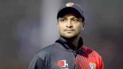 রাজনীতি বিতর্কে নিজের অবস্থান জানালেন সাকিব