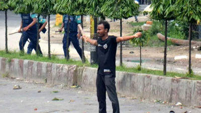 জুলাই গণ-অভ্যুত্থানের প্রথম শহীদ আবু সাঈদ হত্যা মামলার রায় দুপুরে