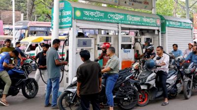 হরমুজ নিয়ে অনিশ্চয়তায় বাড়ল তেলের দাম