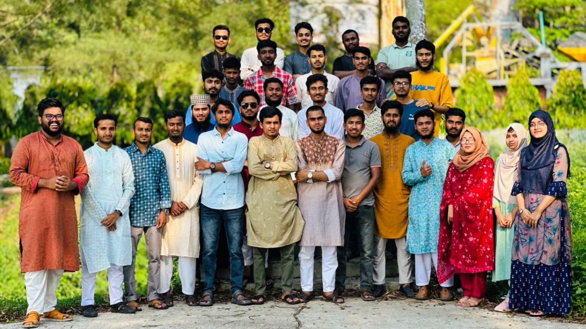 ইবিতে বর্ণাঢ্য আয়োজনে বগুড়া জেলা ছাত্রকল্যাণ সমিতির ‘আলুঘাঁটি উৎসব’