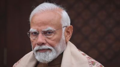 হঠাৎ চিকেনস নেক নিয়ে উদ্বিগ্ন মোদি