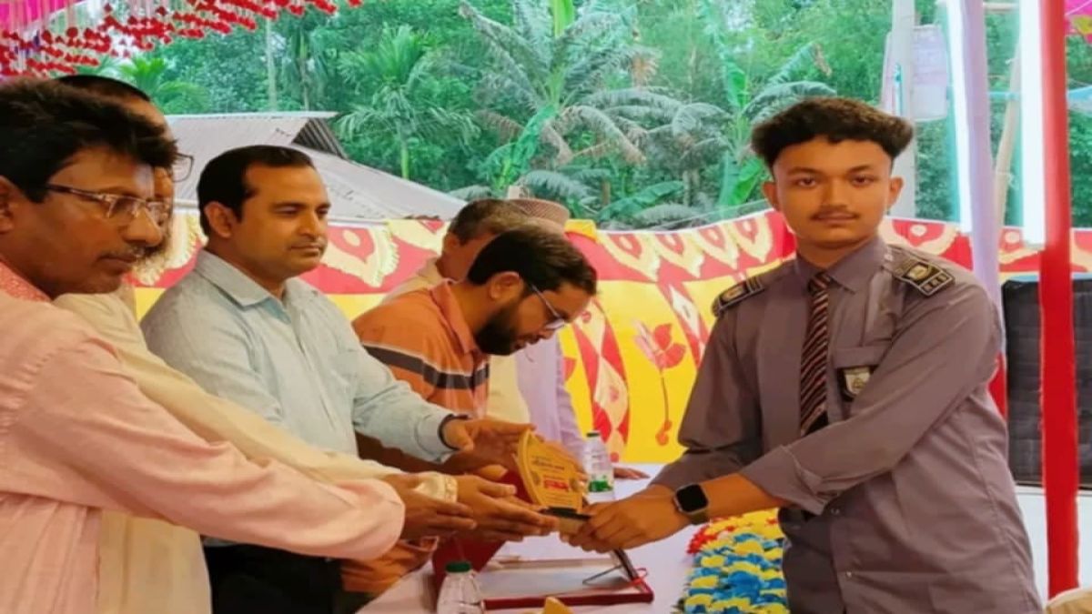 রাজারহাটে দশ দিনব্যাপী তারুণ্যের বই মেলার সমাপনী