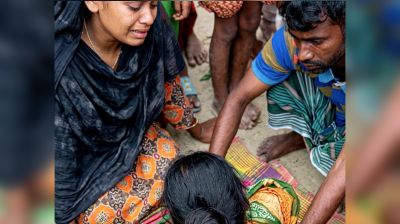 জীবিকার খোঁজে সৌদির পথে বাবা, বাড়িতে পানিতে ডুবে ছেলের মৃত্যু