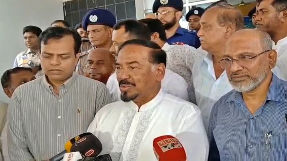 আশা করব, আর কখনো গণতন্ত্র হারিয়ে যাবে না : স্পিকার