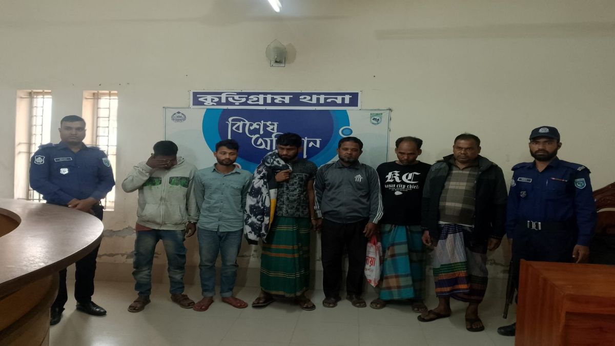 কুড়িগ্রামে ১০ চোরাই মোটরসাইকেল উদ্ধার, গ্রেপ্তার ৯