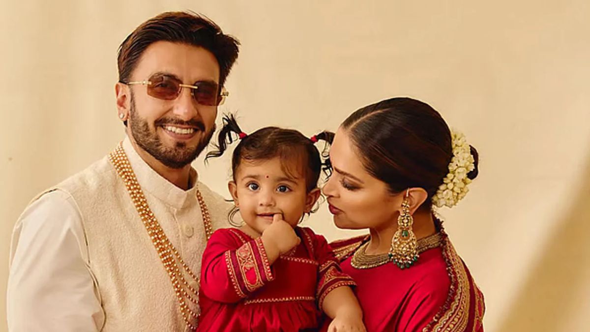 আবারও মা হচ্ছেন দীপিকা পাড়ুকোন