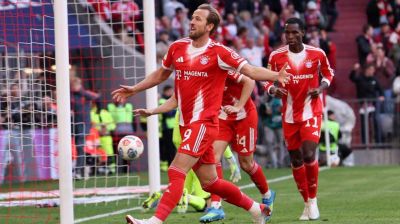 রেকর্ড ৩৫ তম বুন্দেসলিগা জিতলো বায়ার্ন মিউনিখ