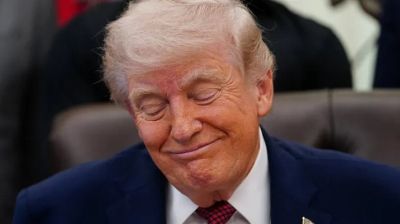 ইরান চায় হরমুজ খোলা থাকুক, কিন্তু সেক্ষেত্রে চুক্তি হবে না : ট্রাম্প