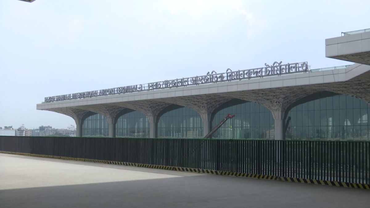 চলতি বছরের শেষের দিকে চালু হবে শাহজালালের থার্ড টার্মিনাল: বিমান প্রতিমন্ত্রী