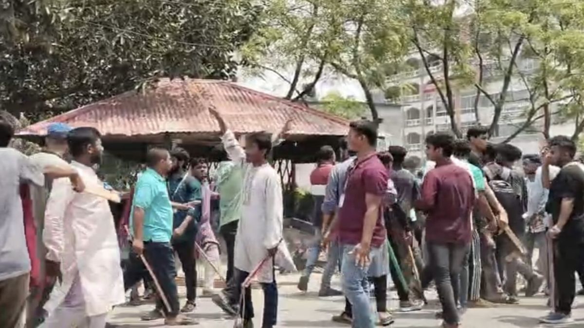 ঈশ্বরদী সরকারী কলেজে সংঘর্ষের ঘটনায় ছাত্রদলের মামলা