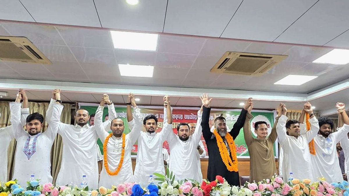 এনসিপিতে যোগ দিলেন ইসহাক সরকার, রনি ও কাফি