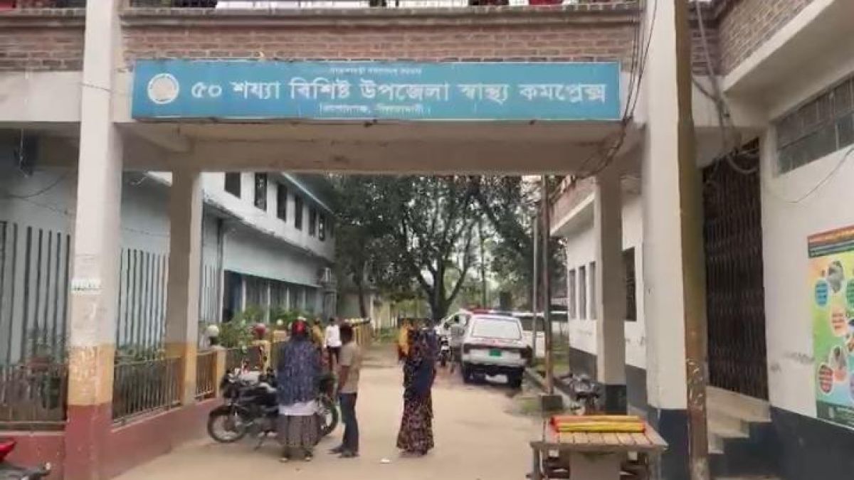 মামলা করায় বাদীর পরিবারে হামলা, কুপিয়ে জখম ৭