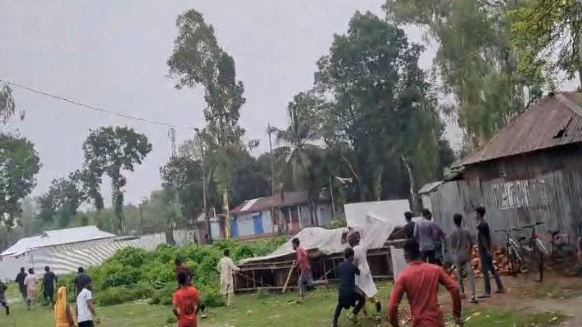 কুড়িগ্রামের রাজারহাটে ছাত্রদল-শিবির সংঘর্ষ: আহত ৬
